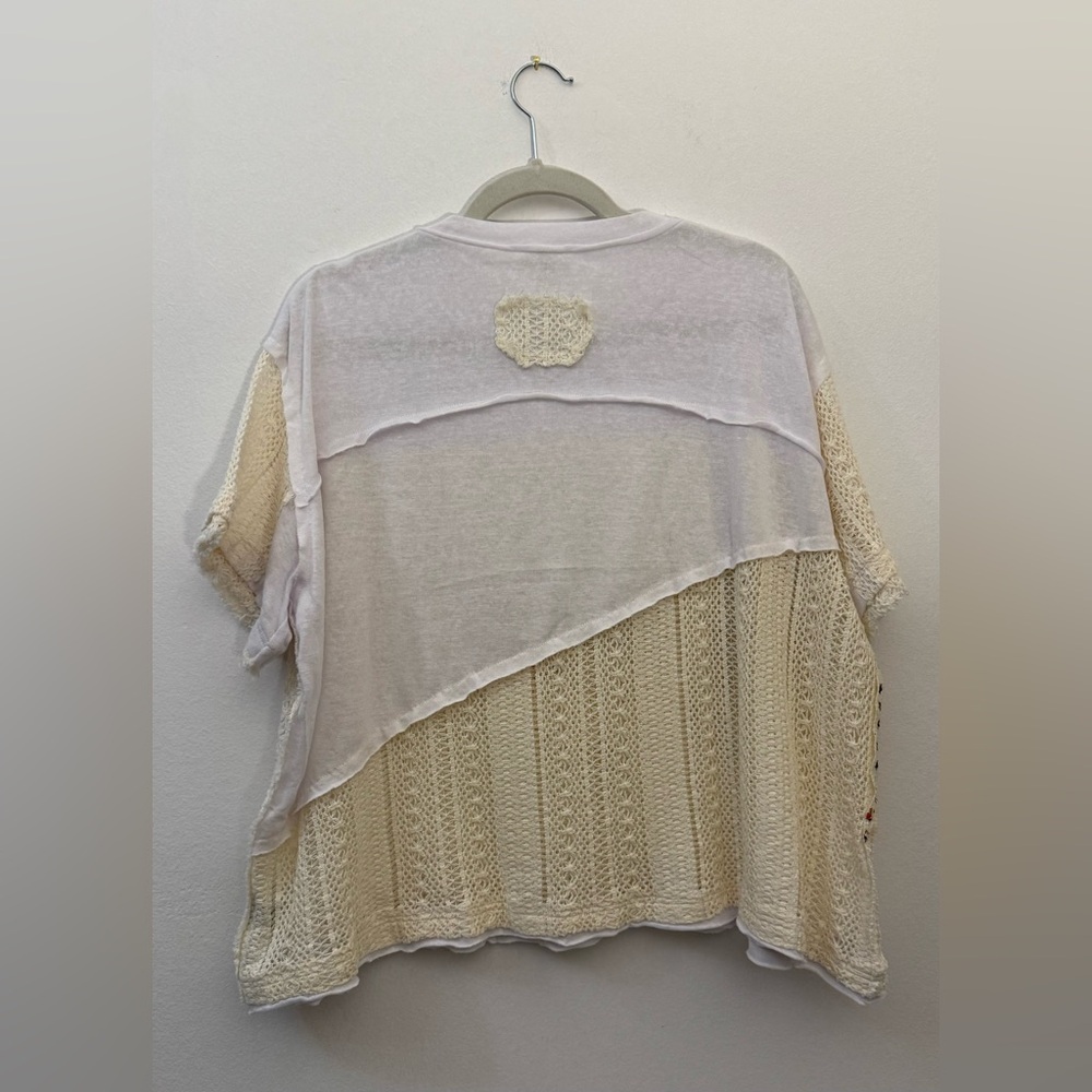 POL Peace Be With You Oversized” Boho Top Sz S NWT’s - Picture 3 of 4